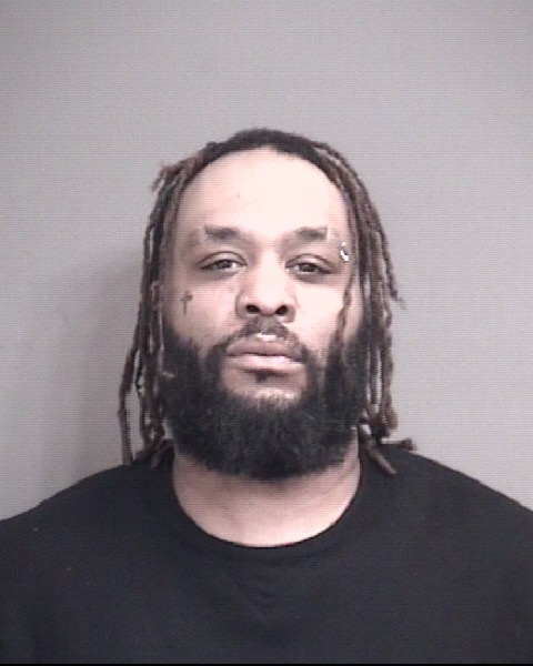 Mugshot of IWEZE, SHAVAR KOFI  