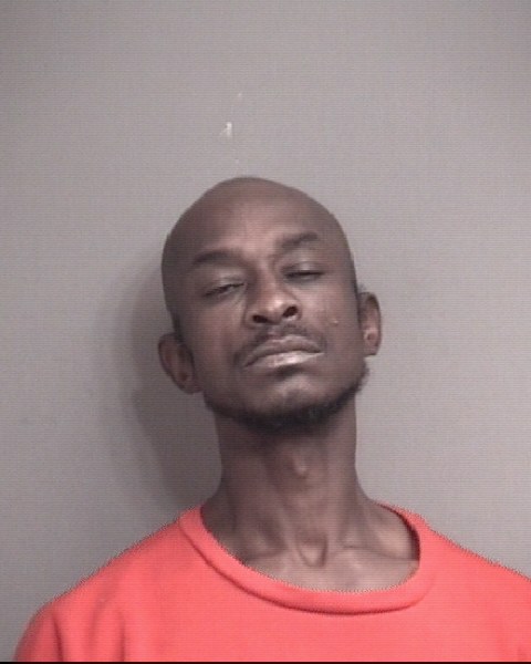 Mugshot of LEAKE, SANTIOS DARRELL