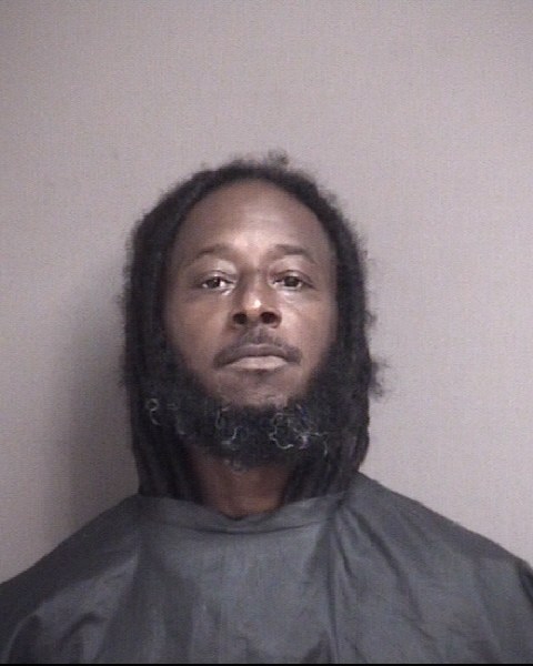 Mugshot of LEACH, STEVE MANUEL JR