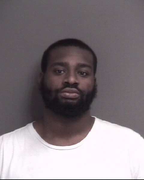 Mugshot of DAVIS, D`LARRIEON DESHAWN