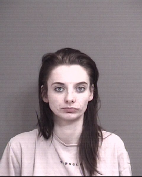 Mugshot of LENNON, JULIEN NICOLE